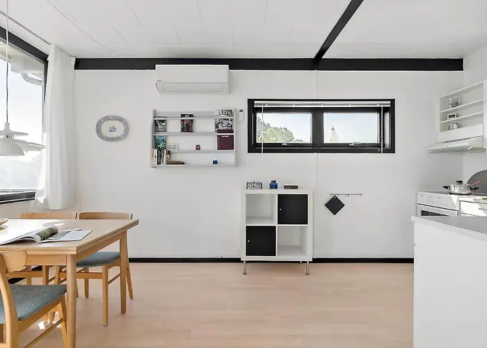 6760-allinge-tejnvej-84-lejl-5 Apartman *